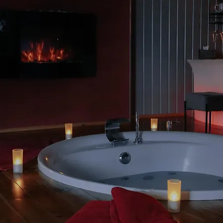 L'eden - Privative Avec Jacuzzi Et Sauna 招待所